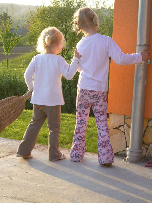 Motivación a los niños. colaborar con el aseo. Aseo del hogar. Niños